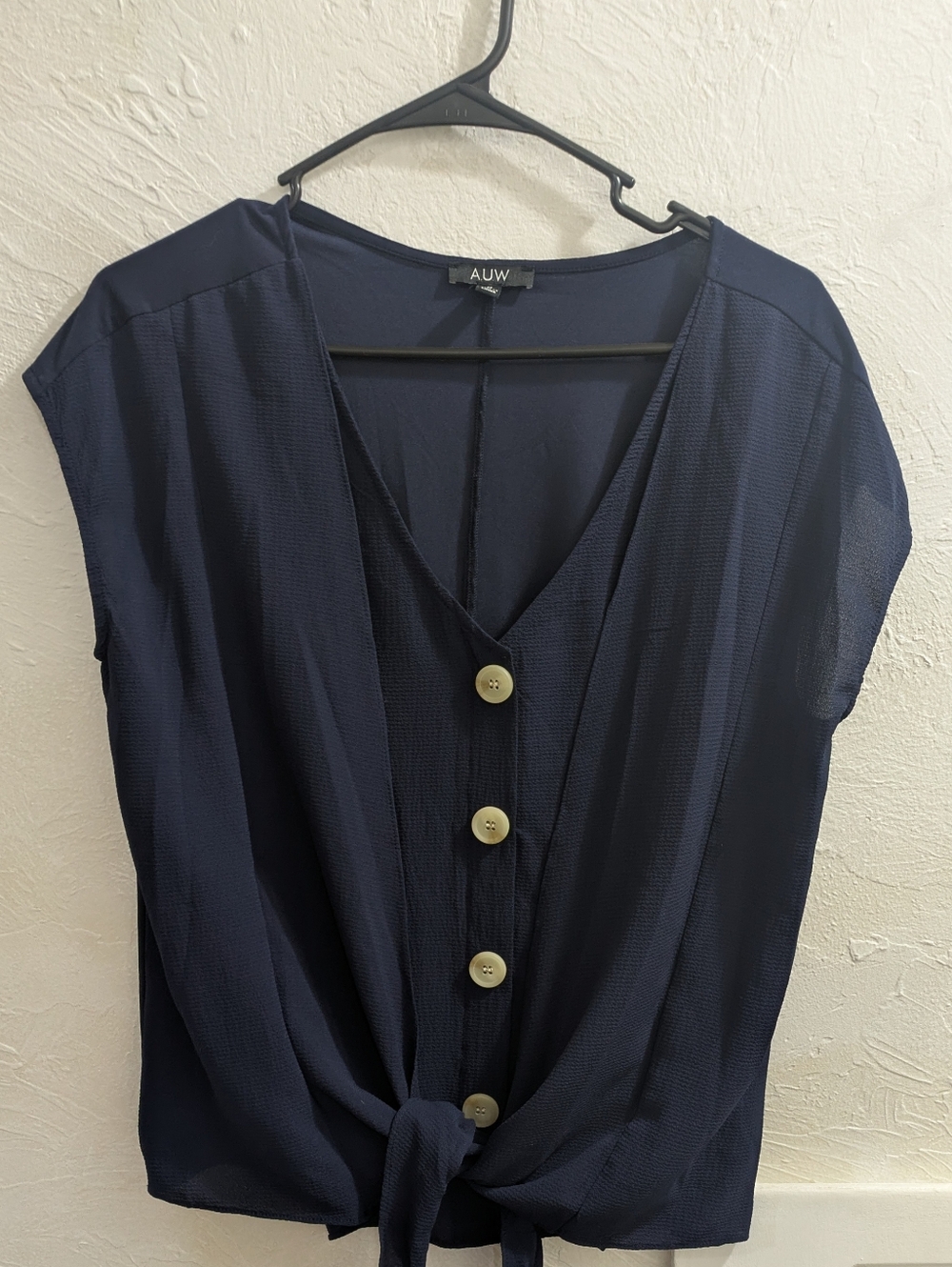 AUW Navy Button-Front Tie-Front Sleeveless Blouse